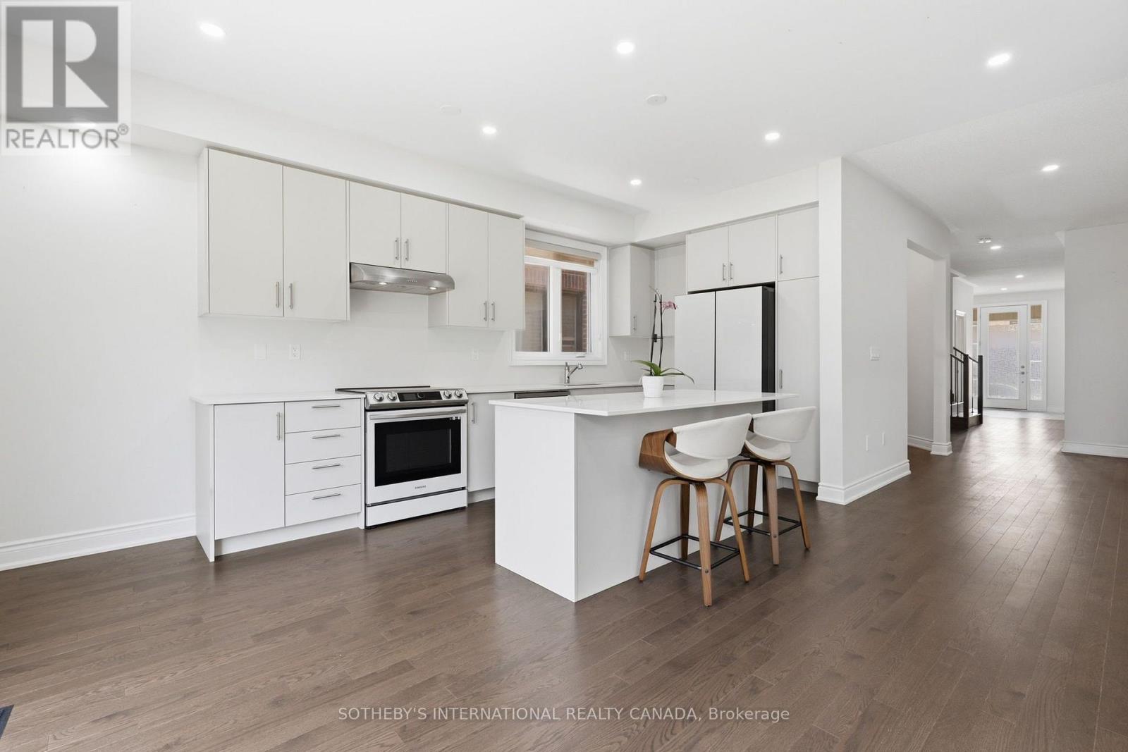 32 Bermondsey Way Property Photo 8