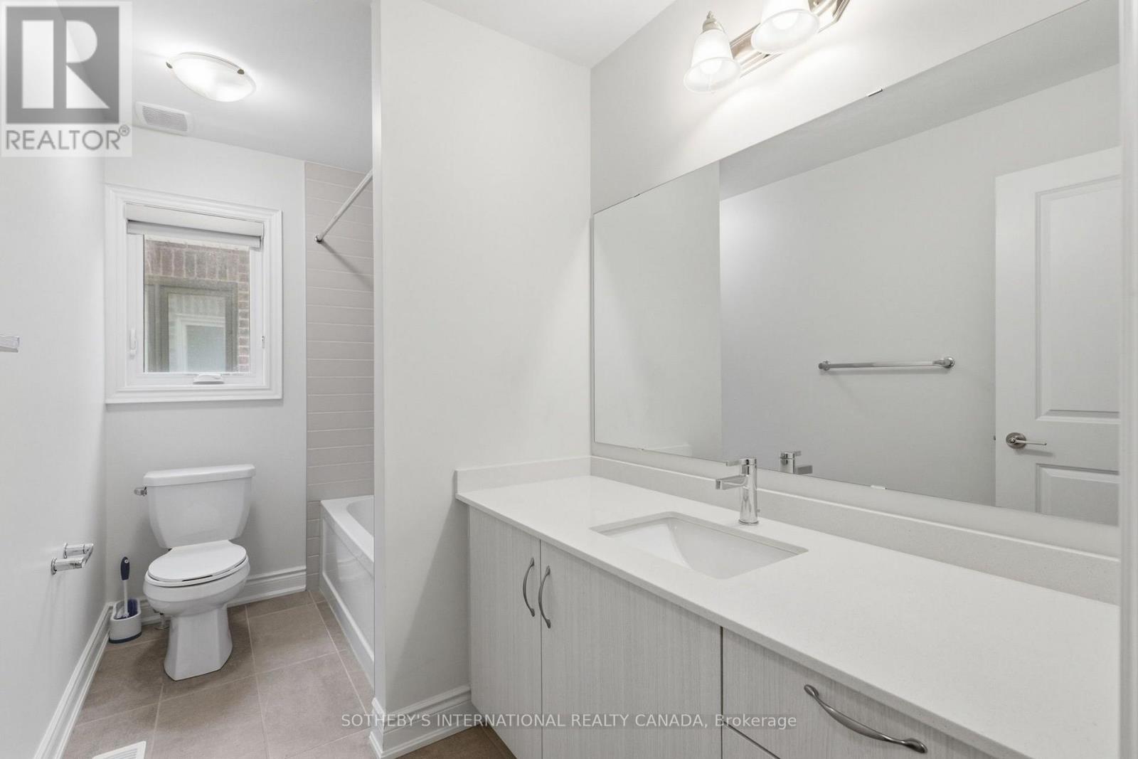32 Bermondsey Way Property Photo 32