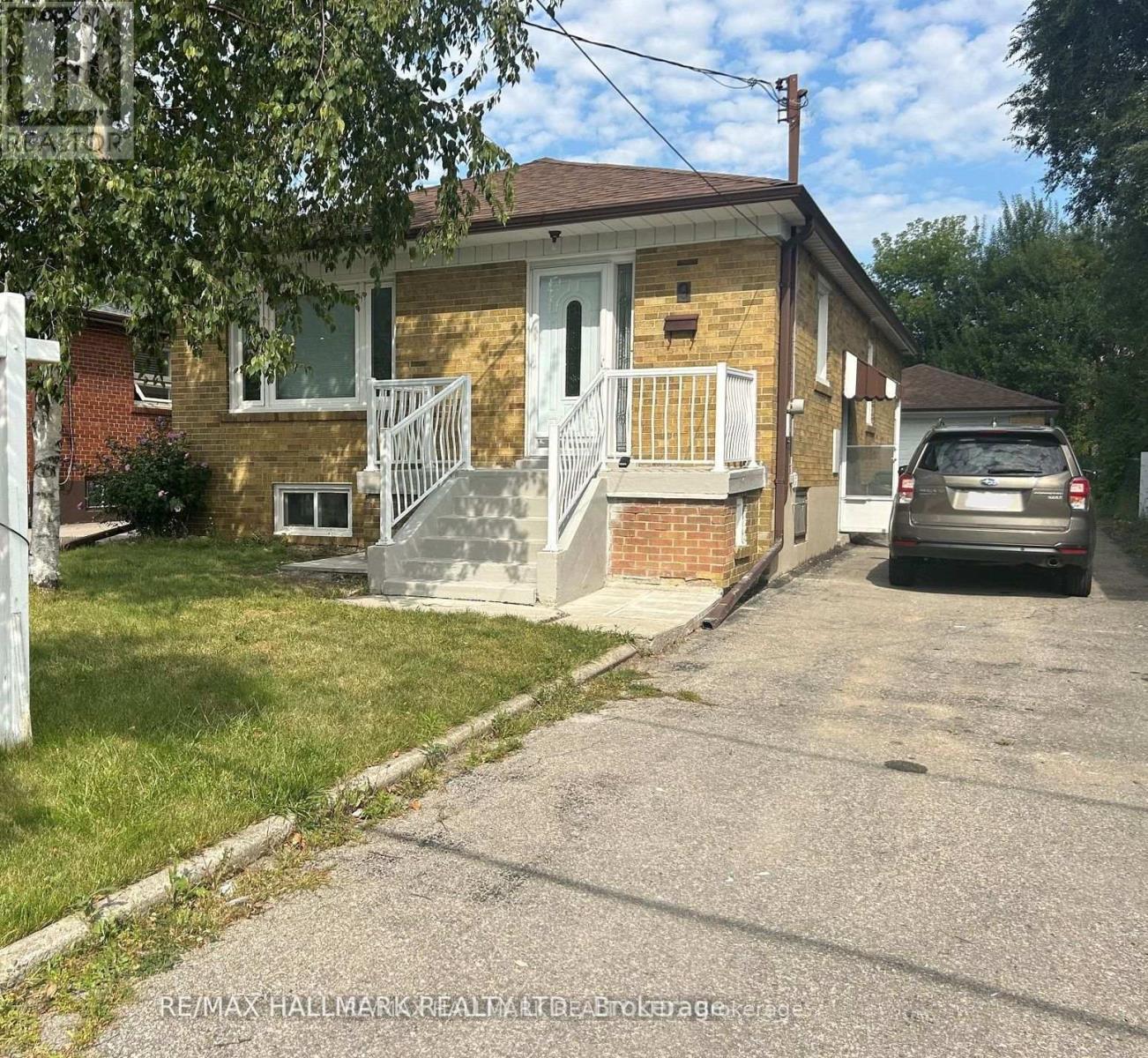 MAIN - 9 MACLEOD STREET