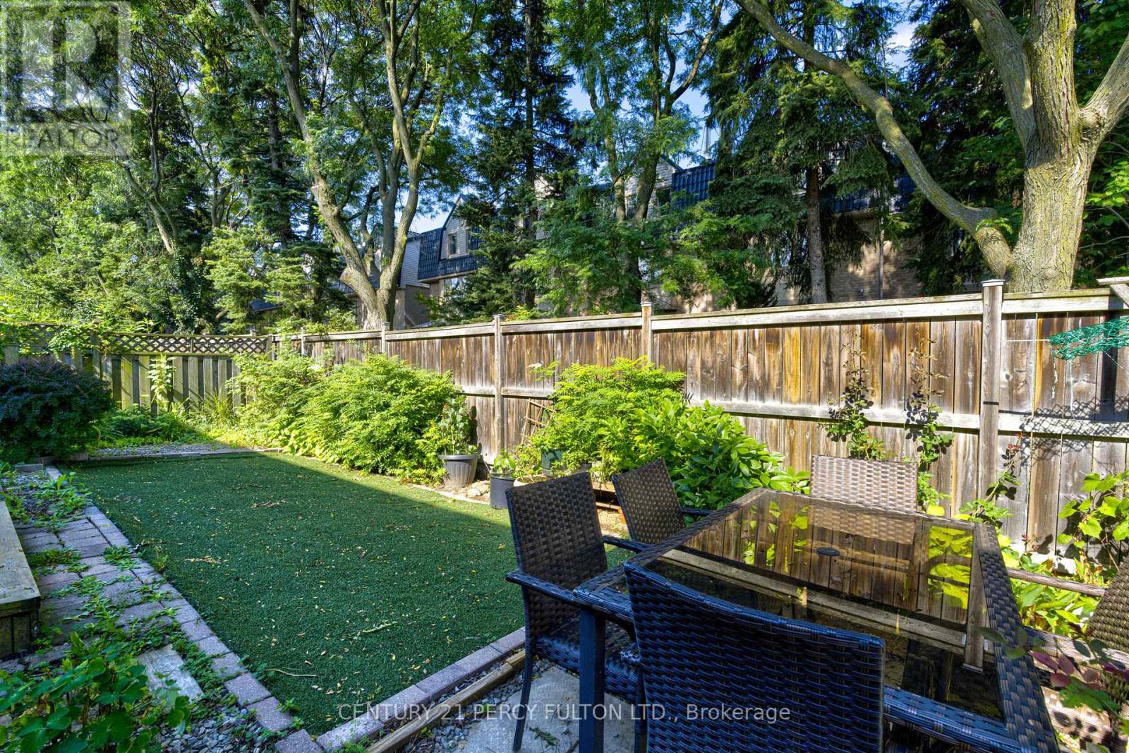 1042 Wetherby Lane Property Photo 41