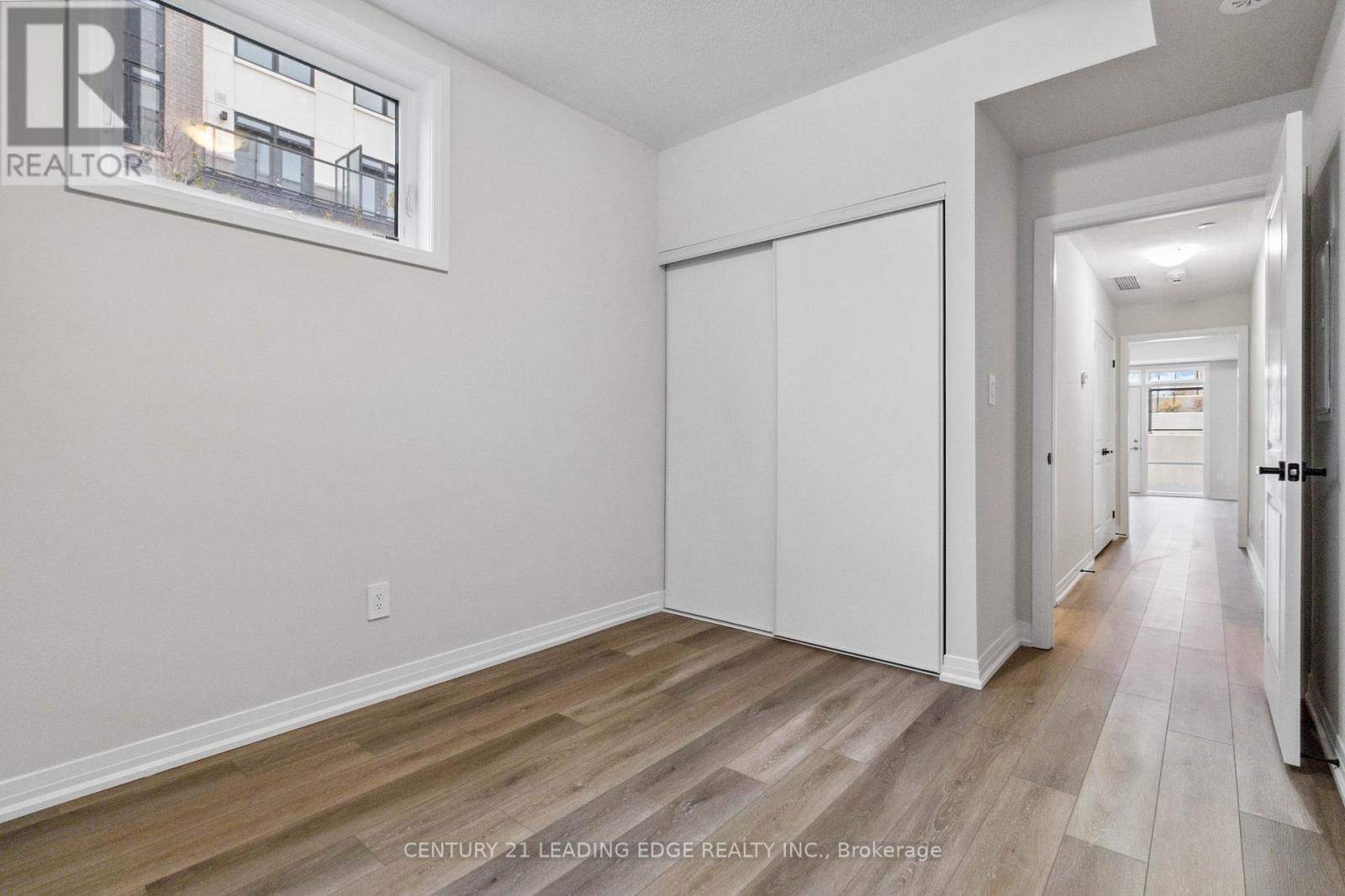 128 - 1569 Rose Way Property Photo 30