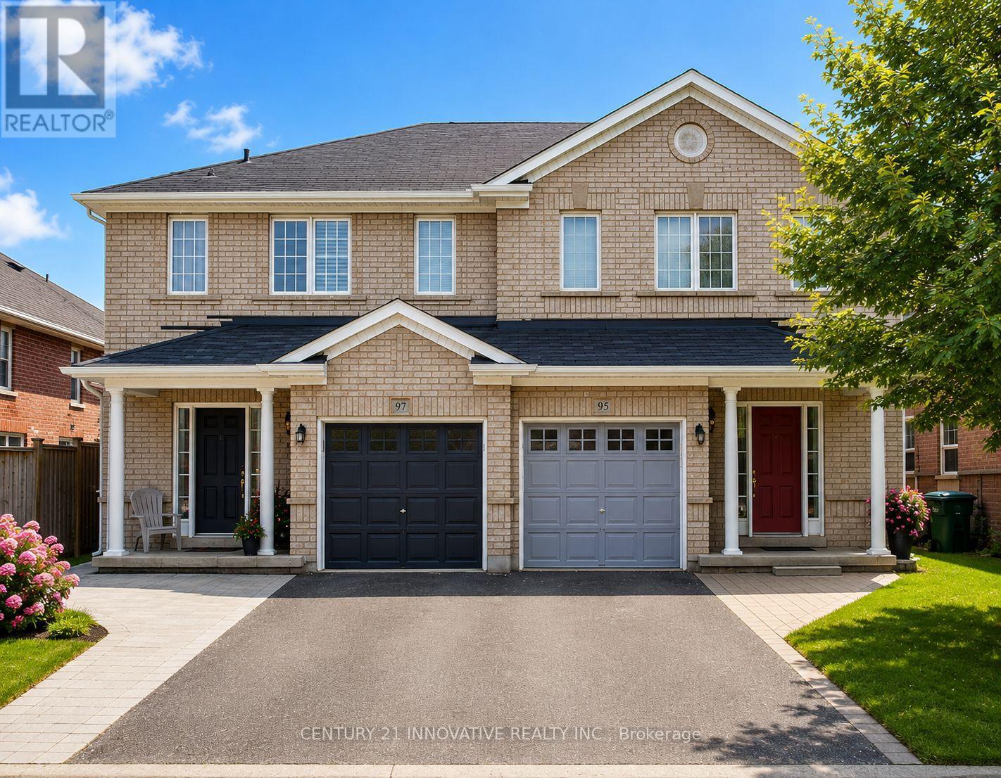 97 HOLLINGSWORTH CIRCLE