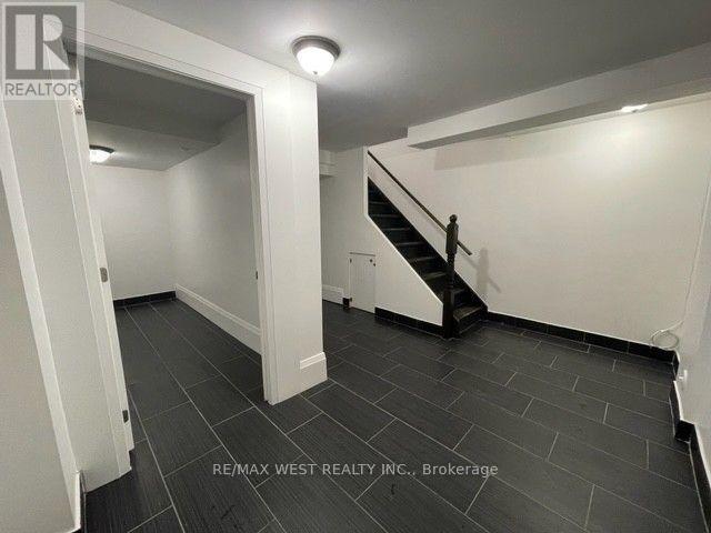 473a Rogers Road Property Photo 9