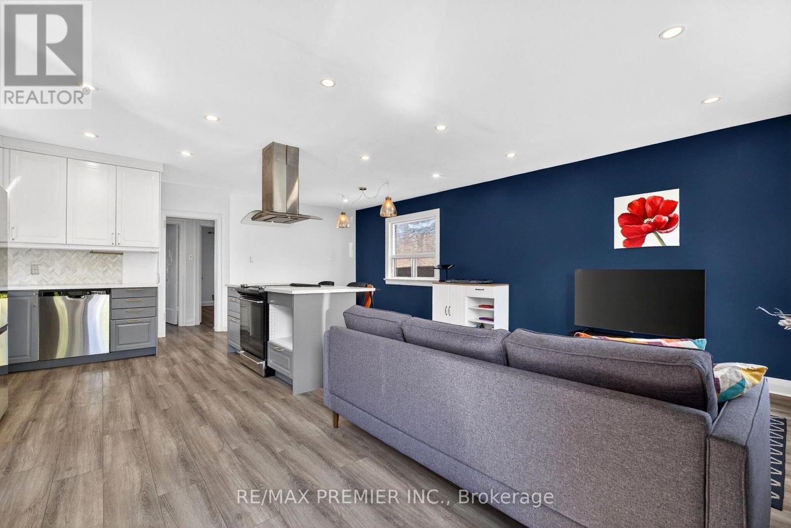 154 Fifth Street Property Photo 7