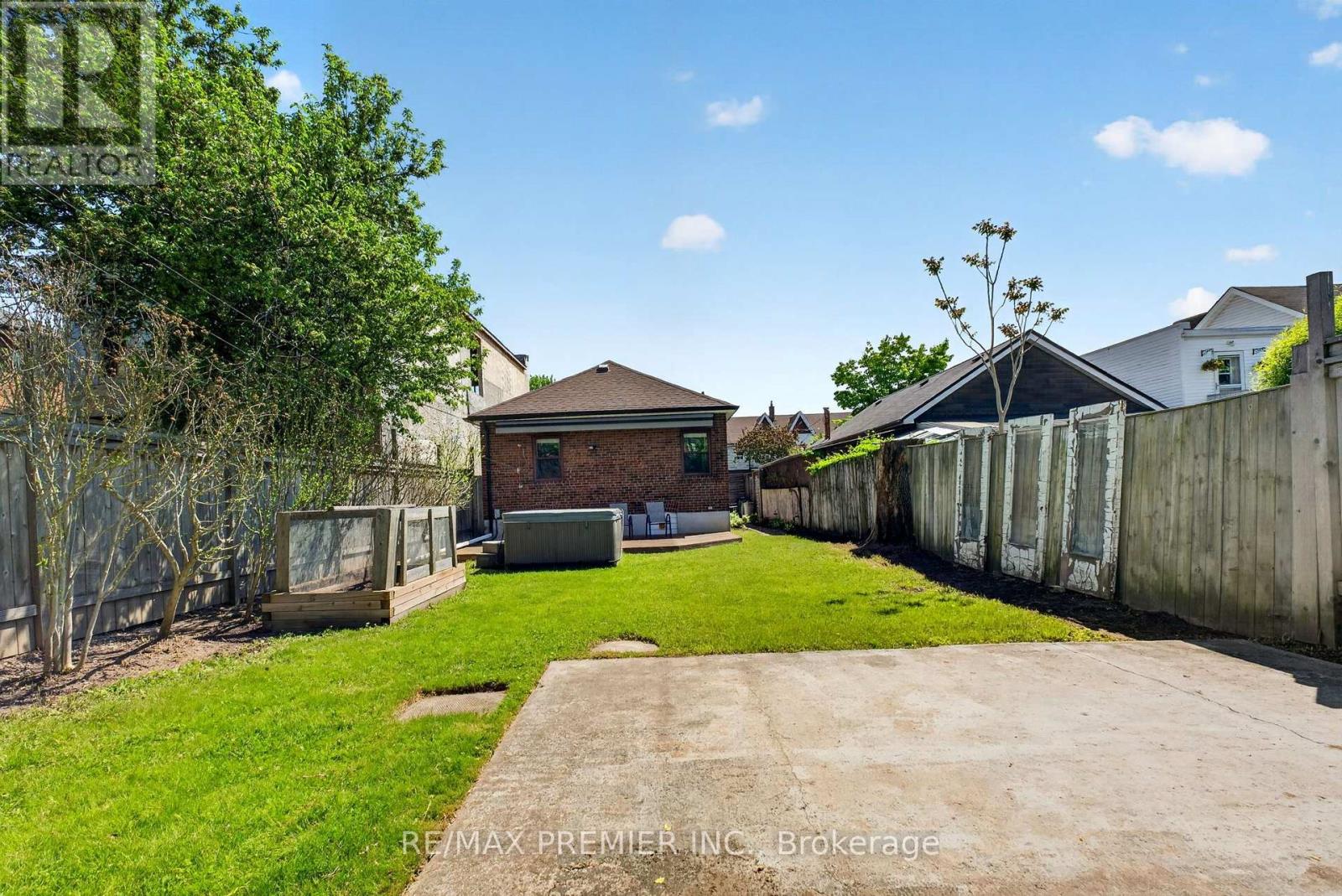154 Fifth Street Property Photo 40