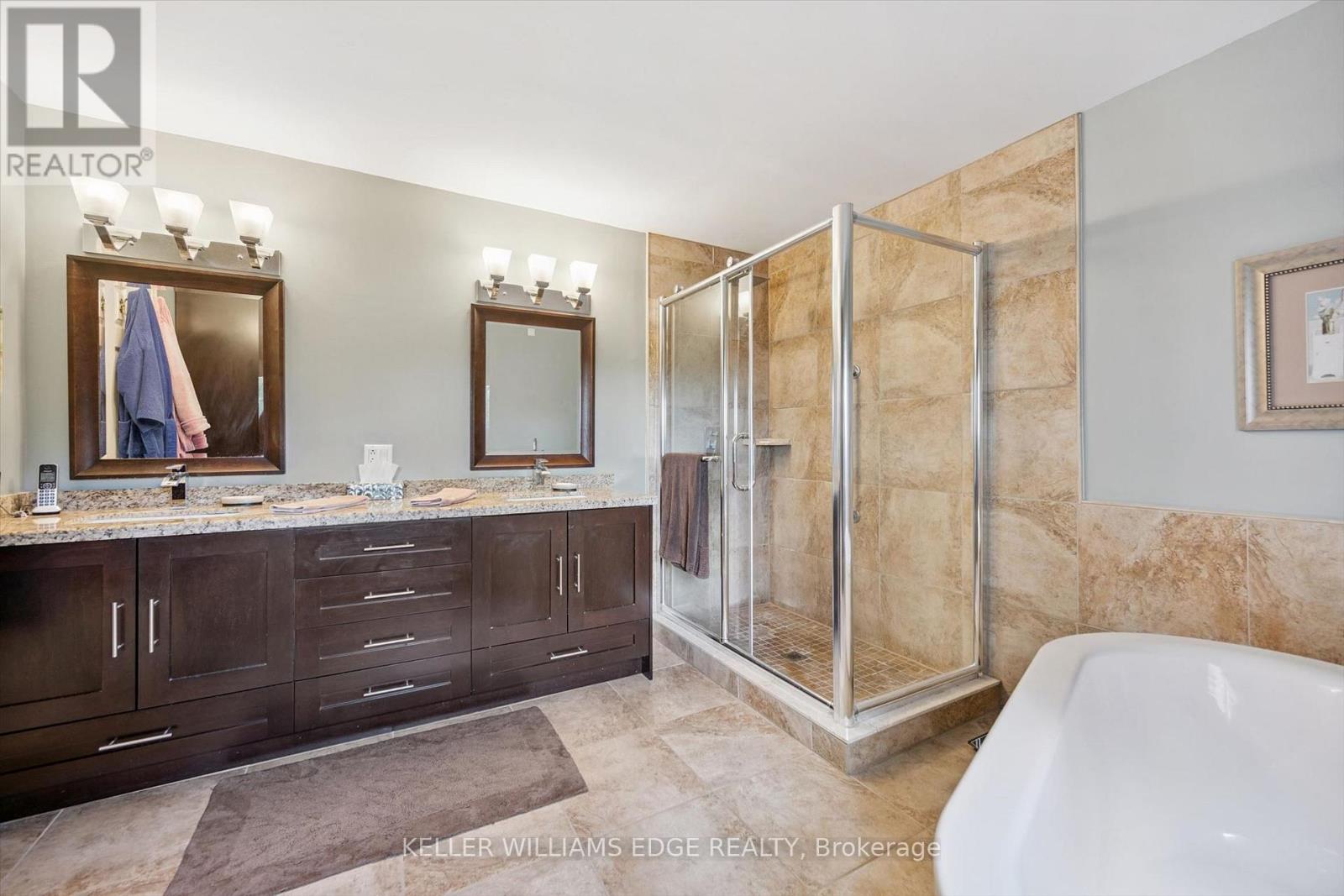 8 - 2155 Duncaster Drive Property Photo 26