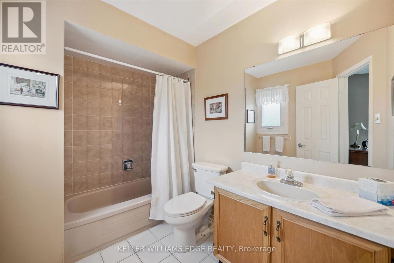 8 - 2155 Duncaster Drive Property Photo 30
