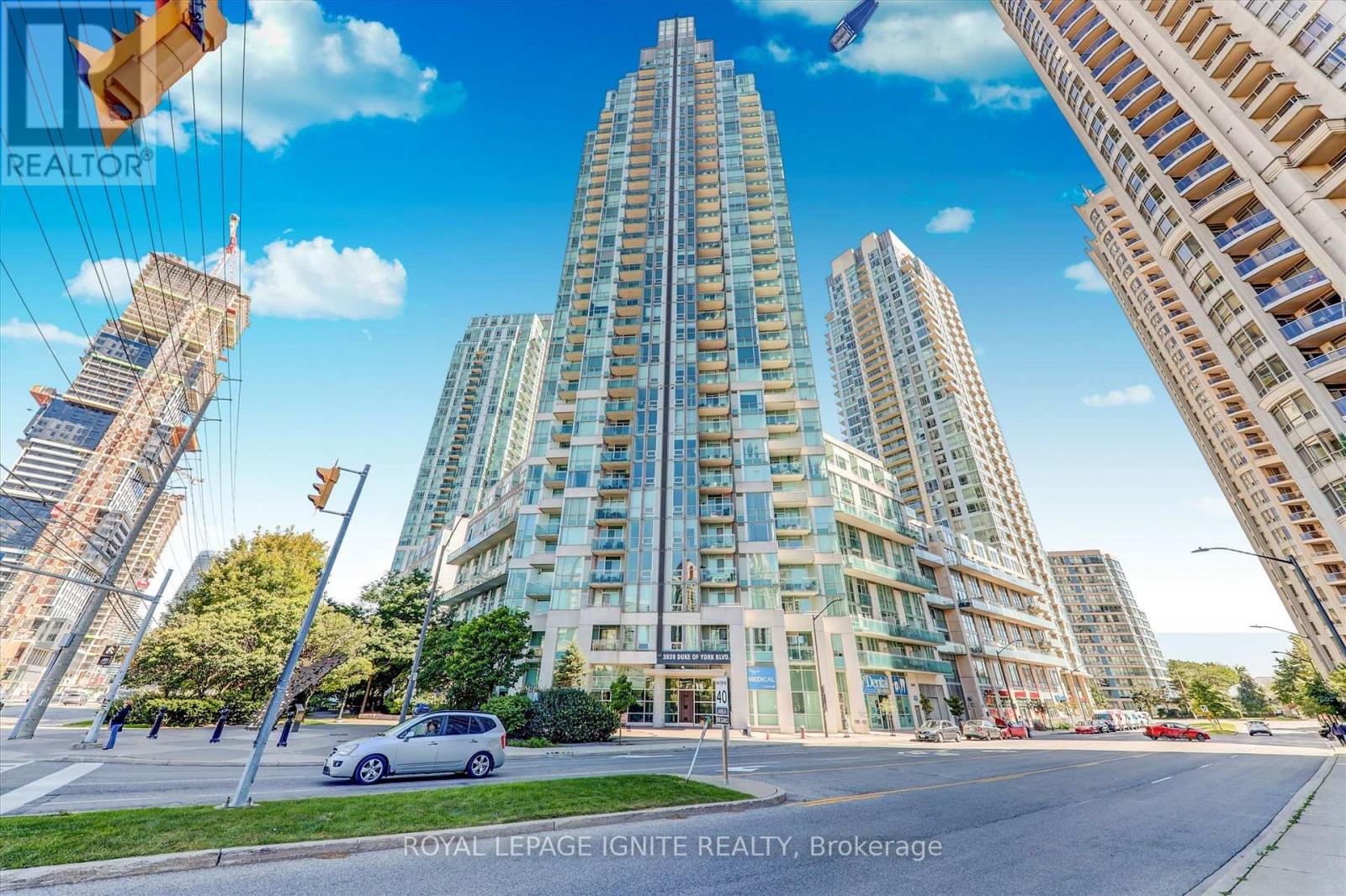 402 - 3939 Duke Of York Boulevard Property Photo 1