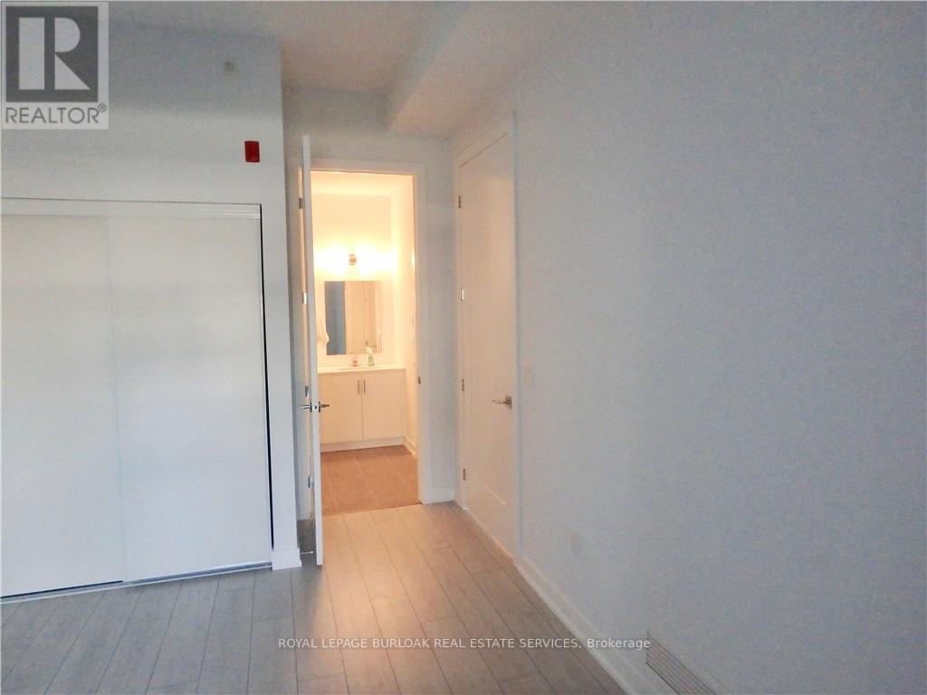 106 - 4040 Upper Middle Road Property Photo 24