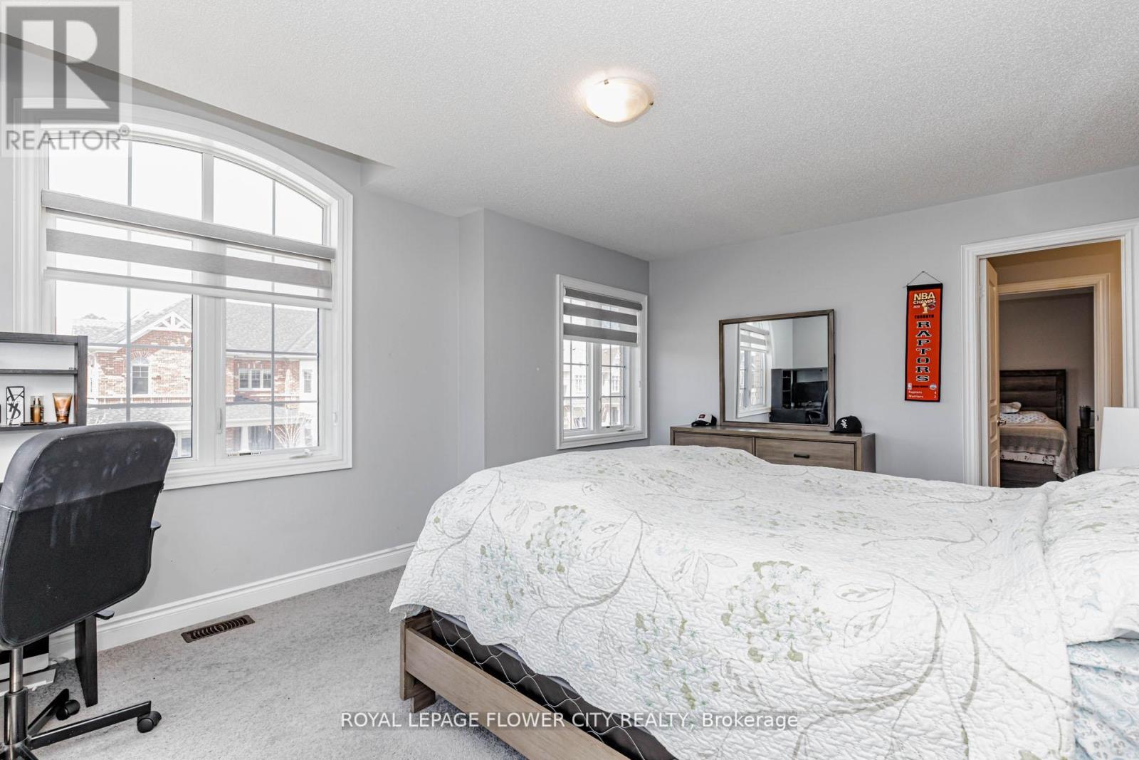 57 Dotchson Avenue Property Photo 31