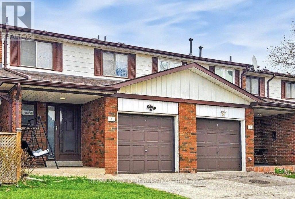 8 - 7033 NETHERBRAE ROAD
