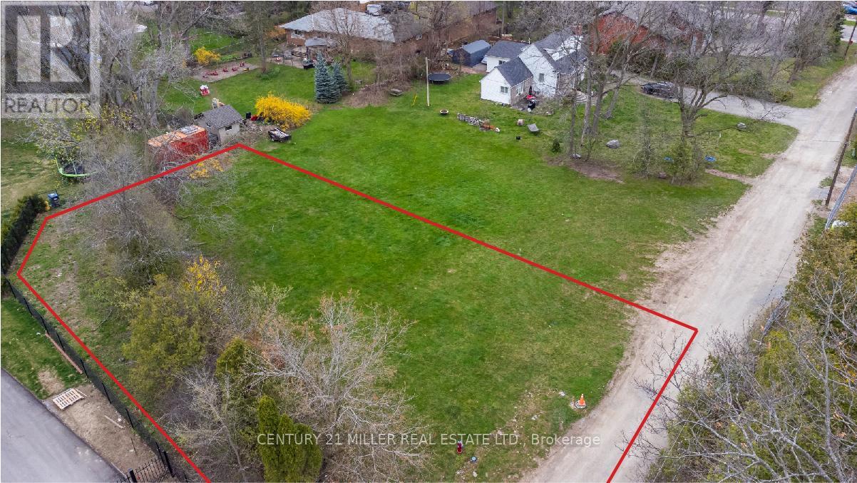 1068 Sixth Line Property Photo 4
