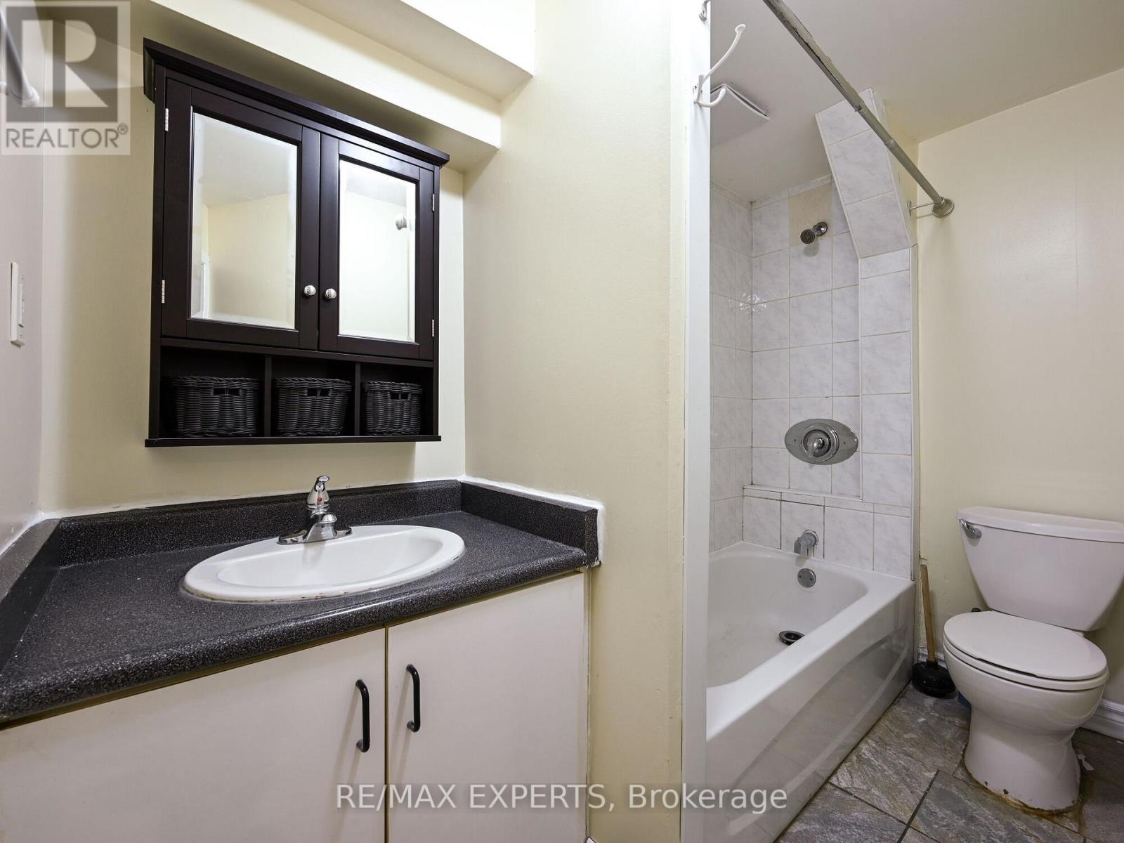 32 Morton Way Property Photo 14