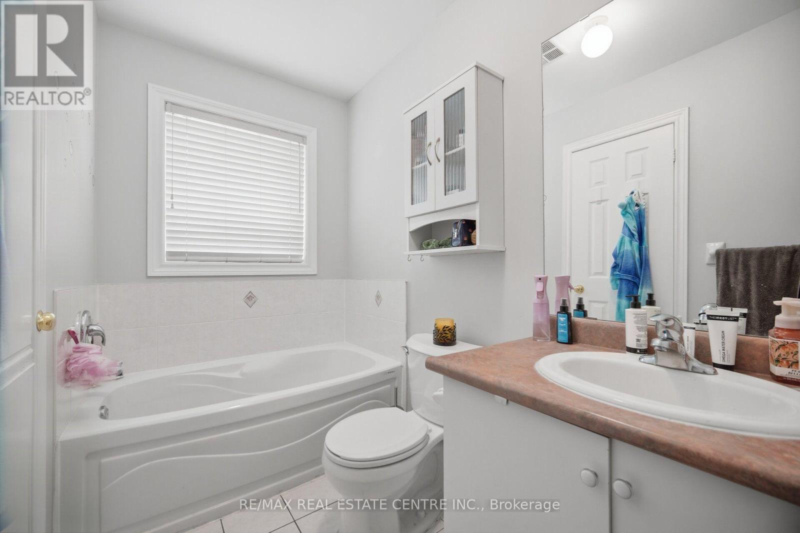 65 Coolspring Crescent Property Photo 22