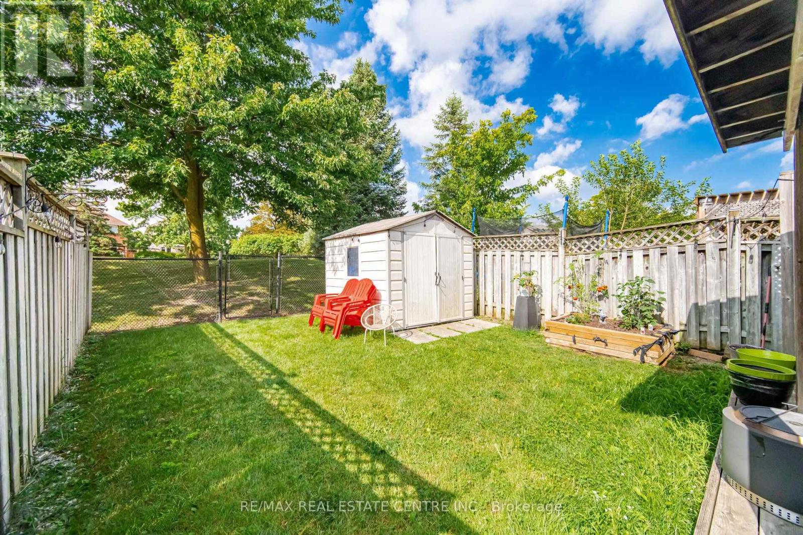 65 Coolspring Crescent Property Photo 28