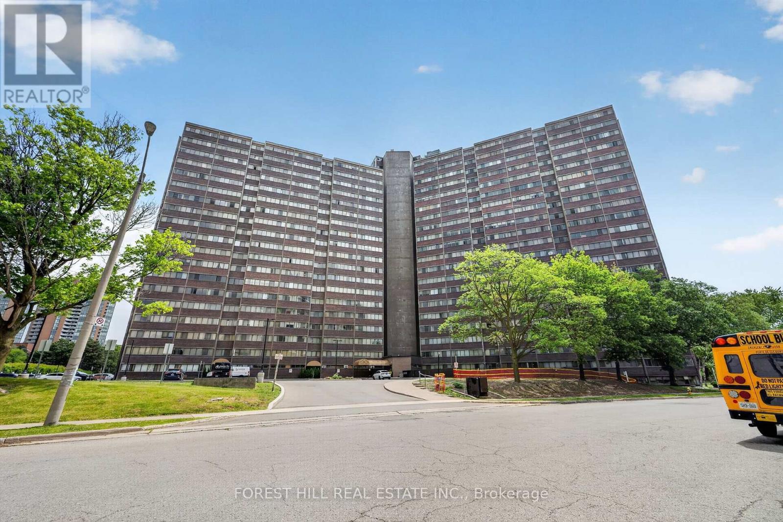 1211 - 11 Wincott Drive Property Photo 2