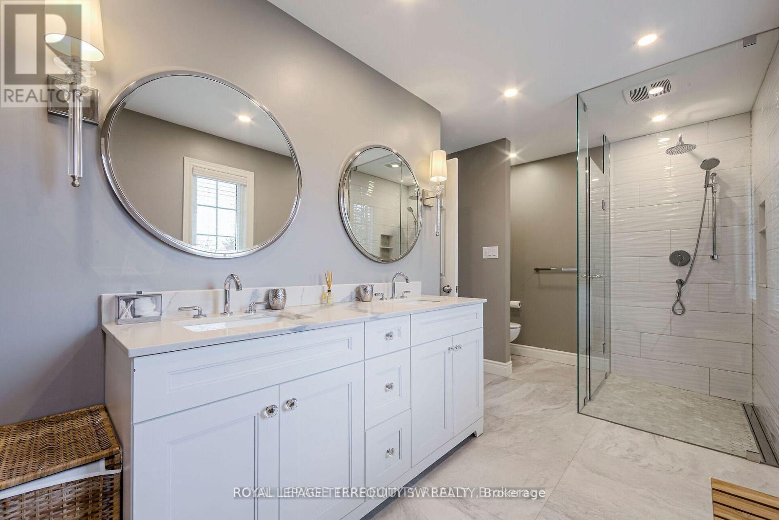 2025 Parklane Crescent Property Photo 25