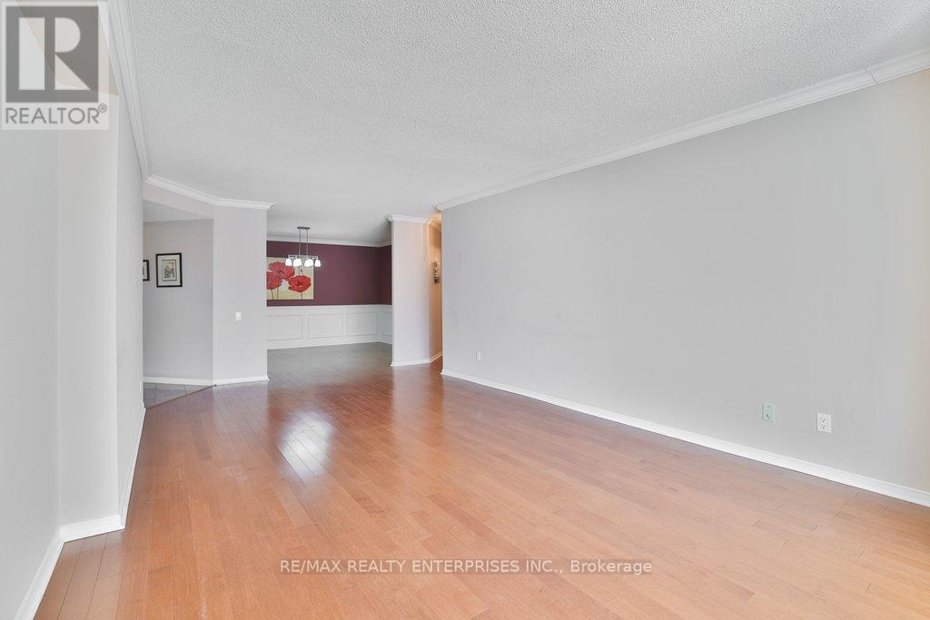 211 - 1800 The Collegeway Property Photo 16