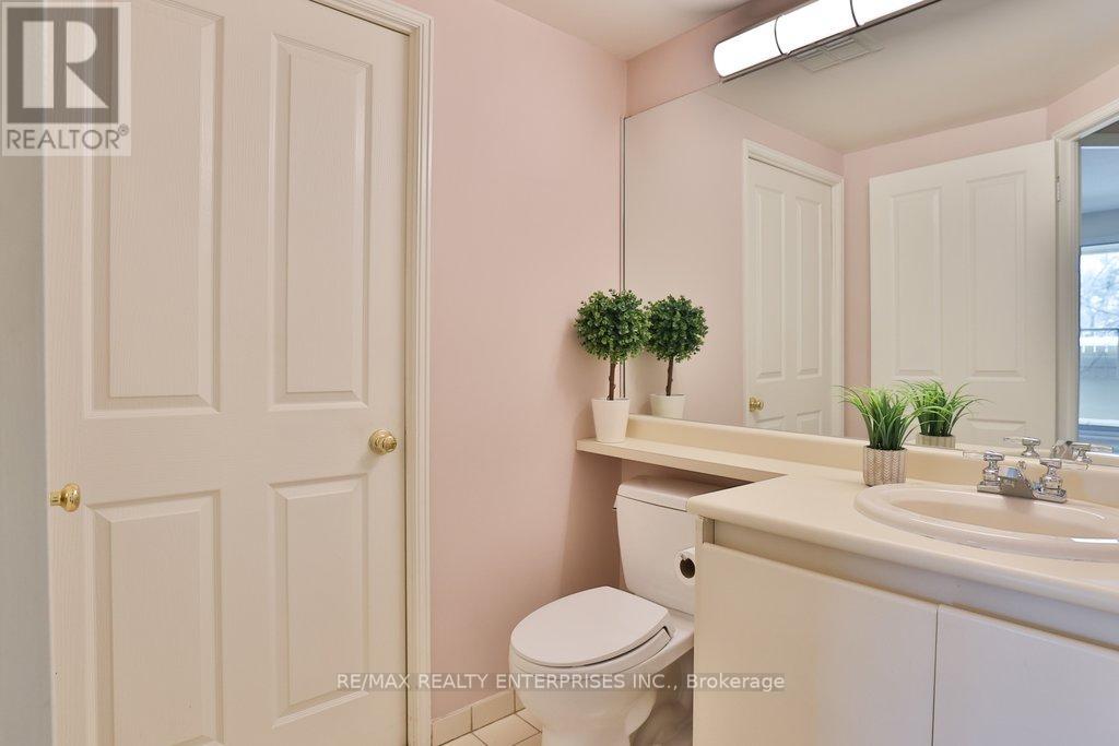 211 - 1800 The Collegeway Property Photo 28