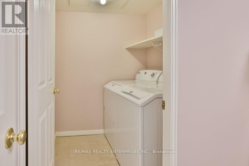 211 - 1800 The Collegeway Property Photo 29