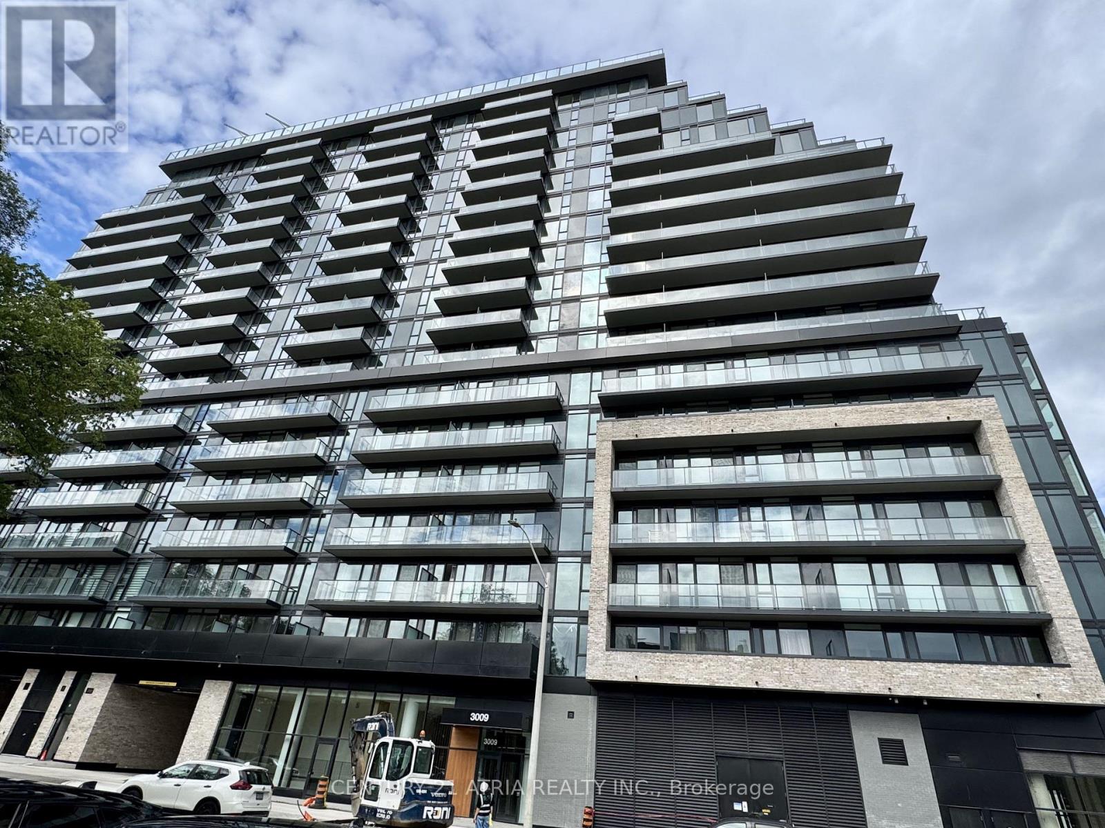 920 - 3009 Novar Road Property Photo 1