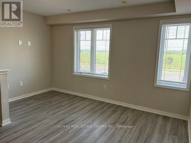 4 - 6020 Derry Road Property Photo 6