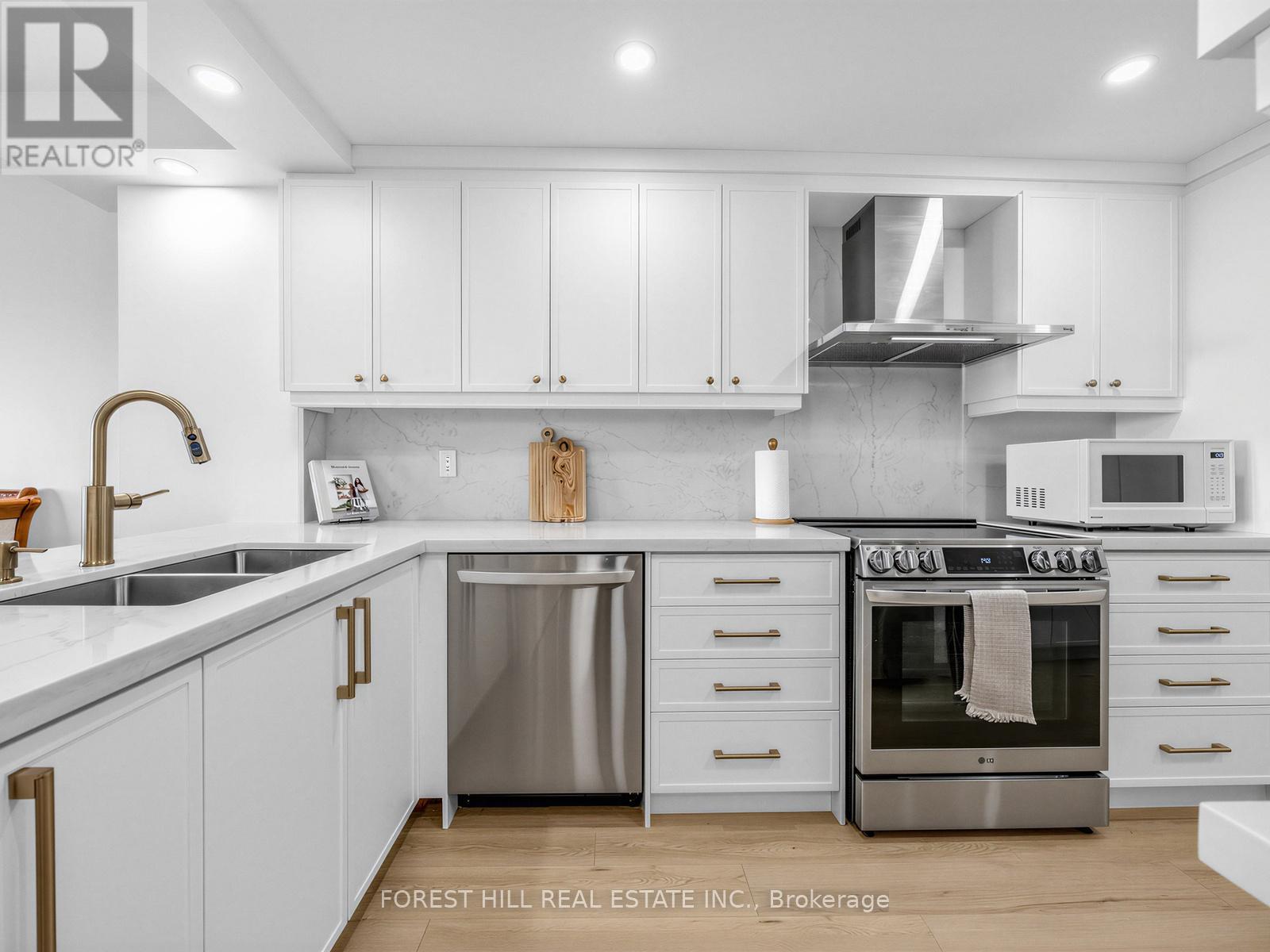 1812 - 236 Albion Road Property Photo 1