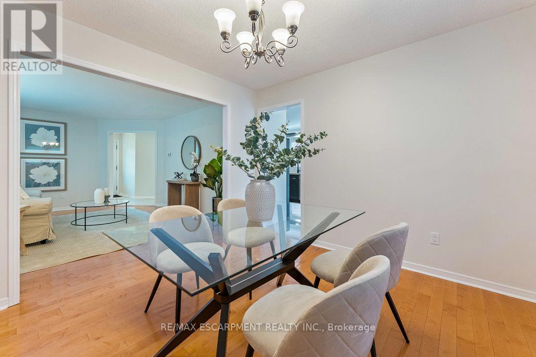 853 Apple Gate Court Property Photo 15