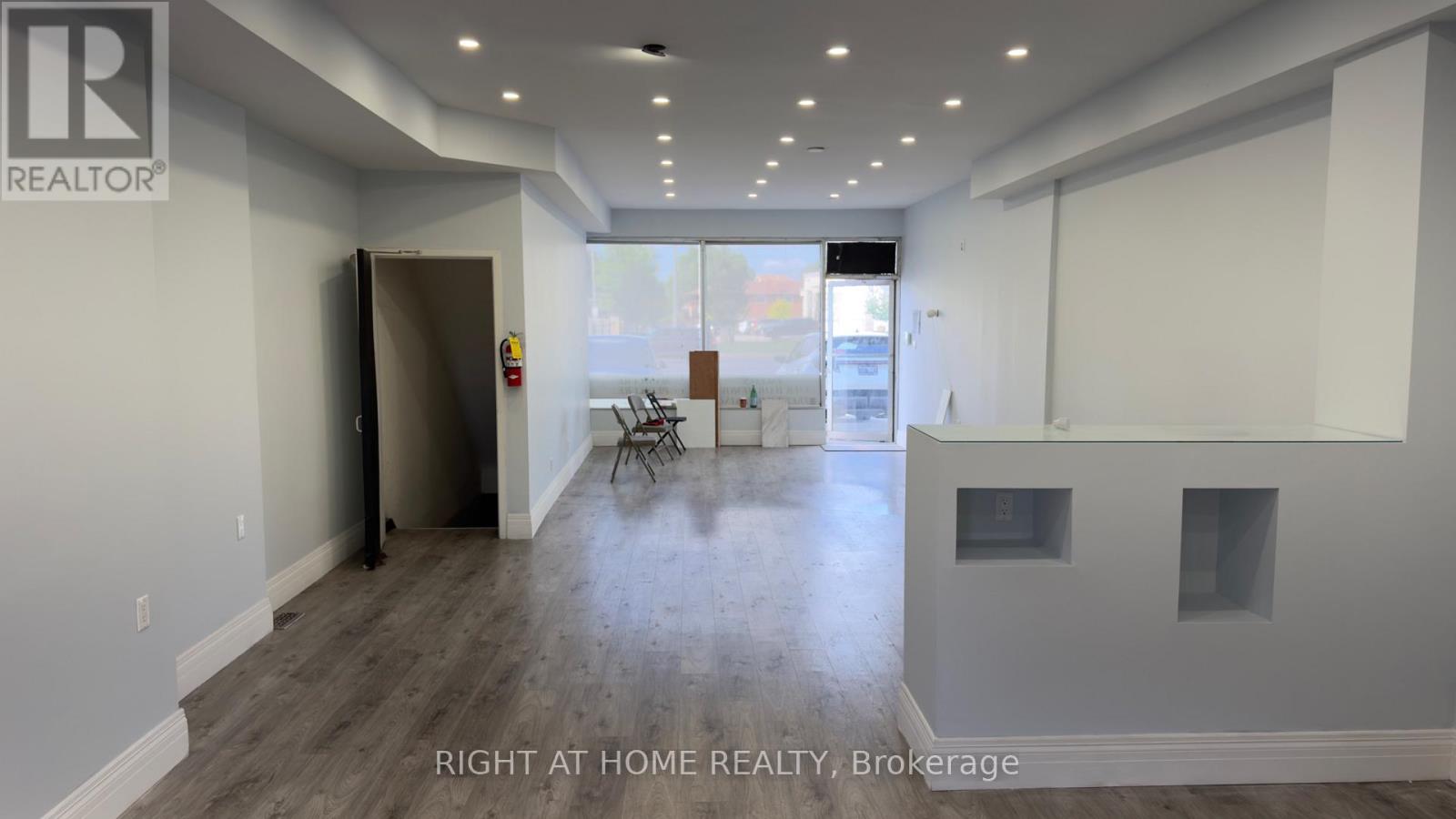 3009 Islington Avenue Property Photo 3