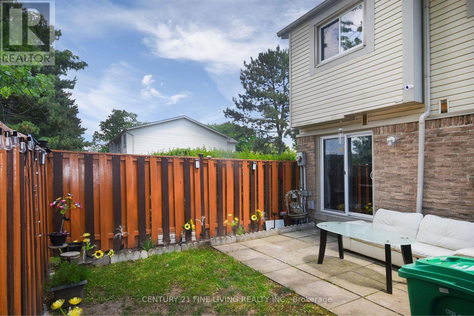 34 - 2700 Battleford Road Property Photo 26