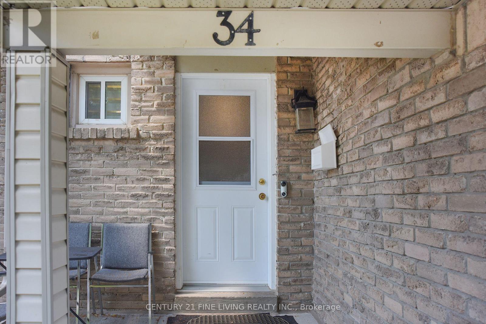 34 - 2700 Battleford Road Property Photo 30