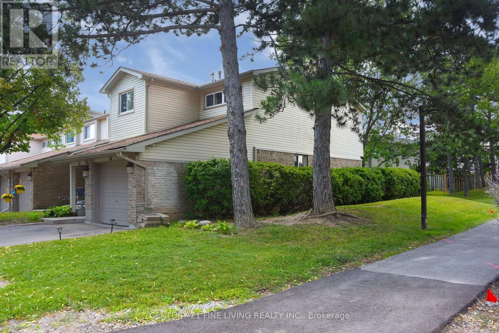 34 - 2700 Battleford Road Property Photo 31