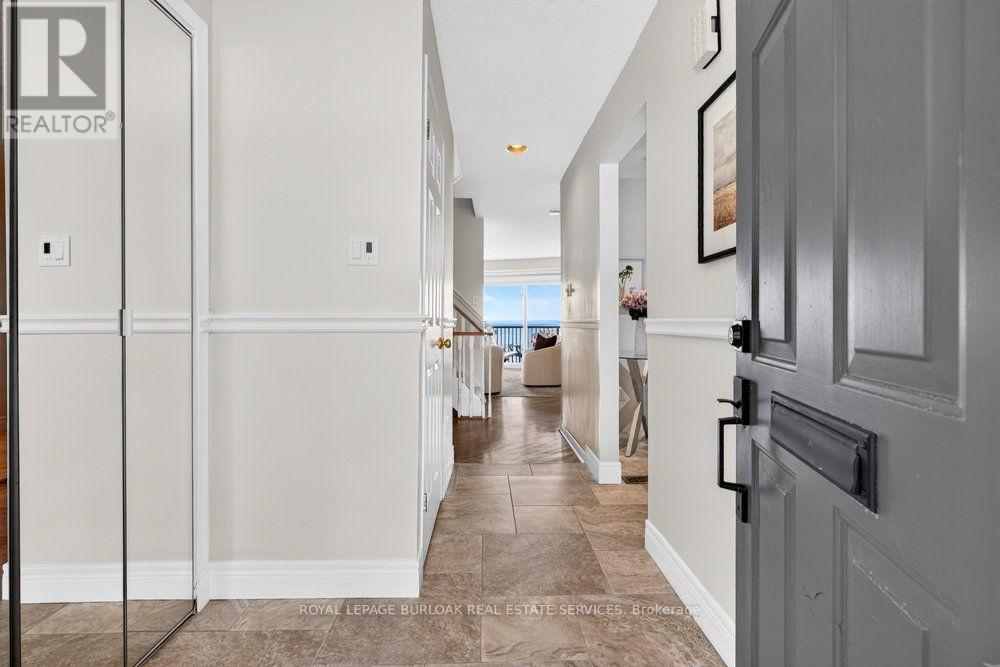 4 - 2136 Old Lakeshore Road Property Photo 3