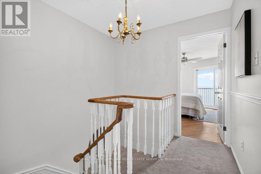 4 - 2136 Old Lakeshore Road Property Photo 17