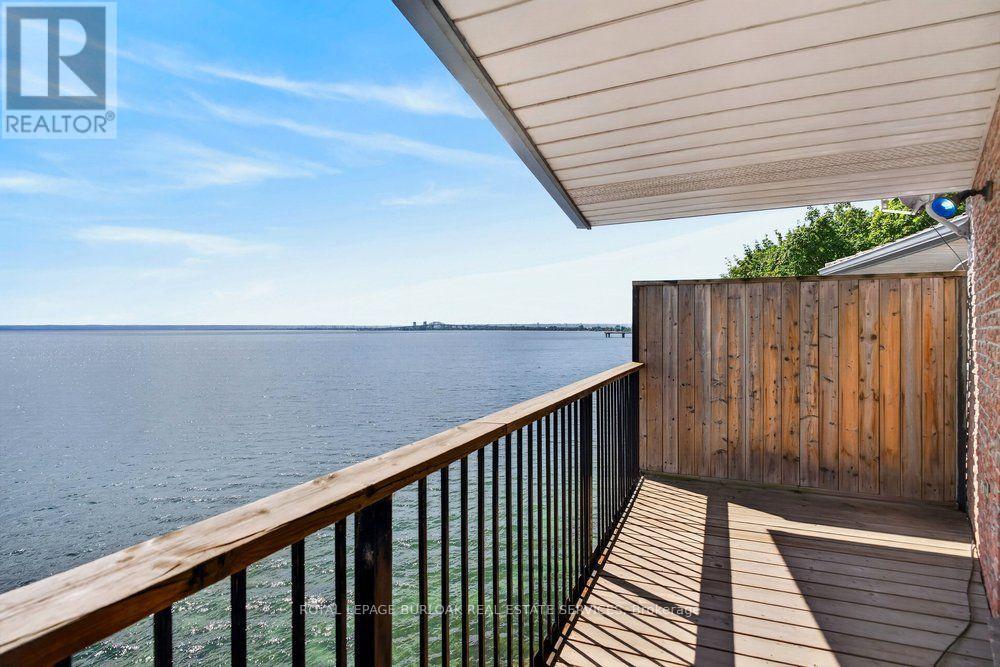 4 - 2136 Old Lakeshore Road Property Photo 24