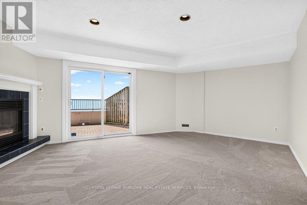 4 - 2136 Old Lakeshore Road Property Photo 31