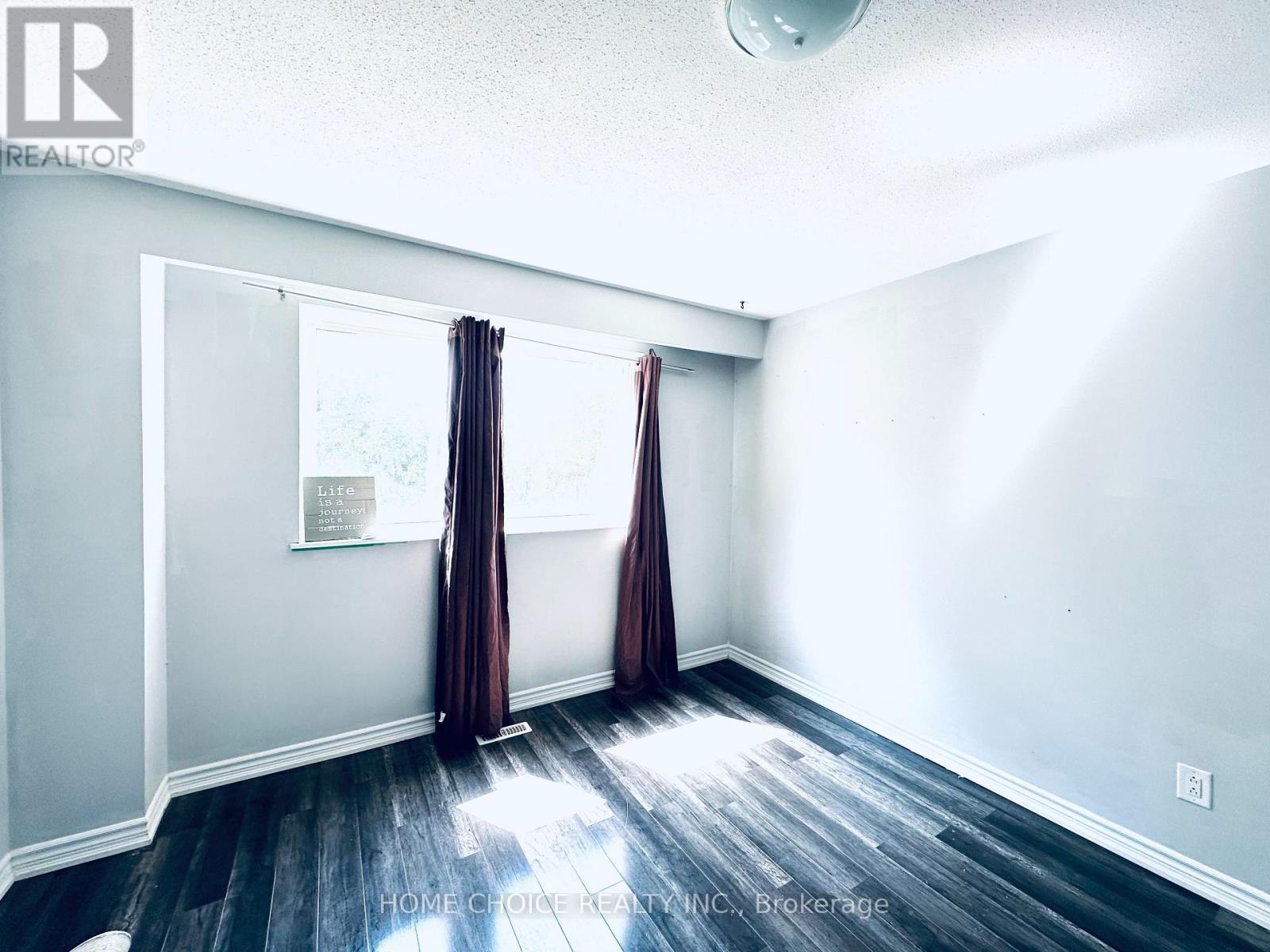 Lower Level - 130 Earnscliffe Circle Property Photo 7