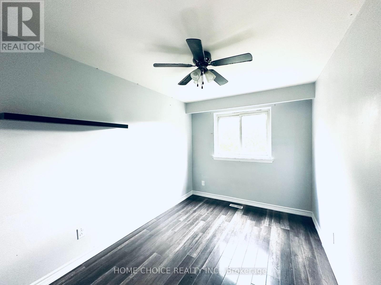 Lower Level - 130 Earnscliffe Circle Property Photo 15