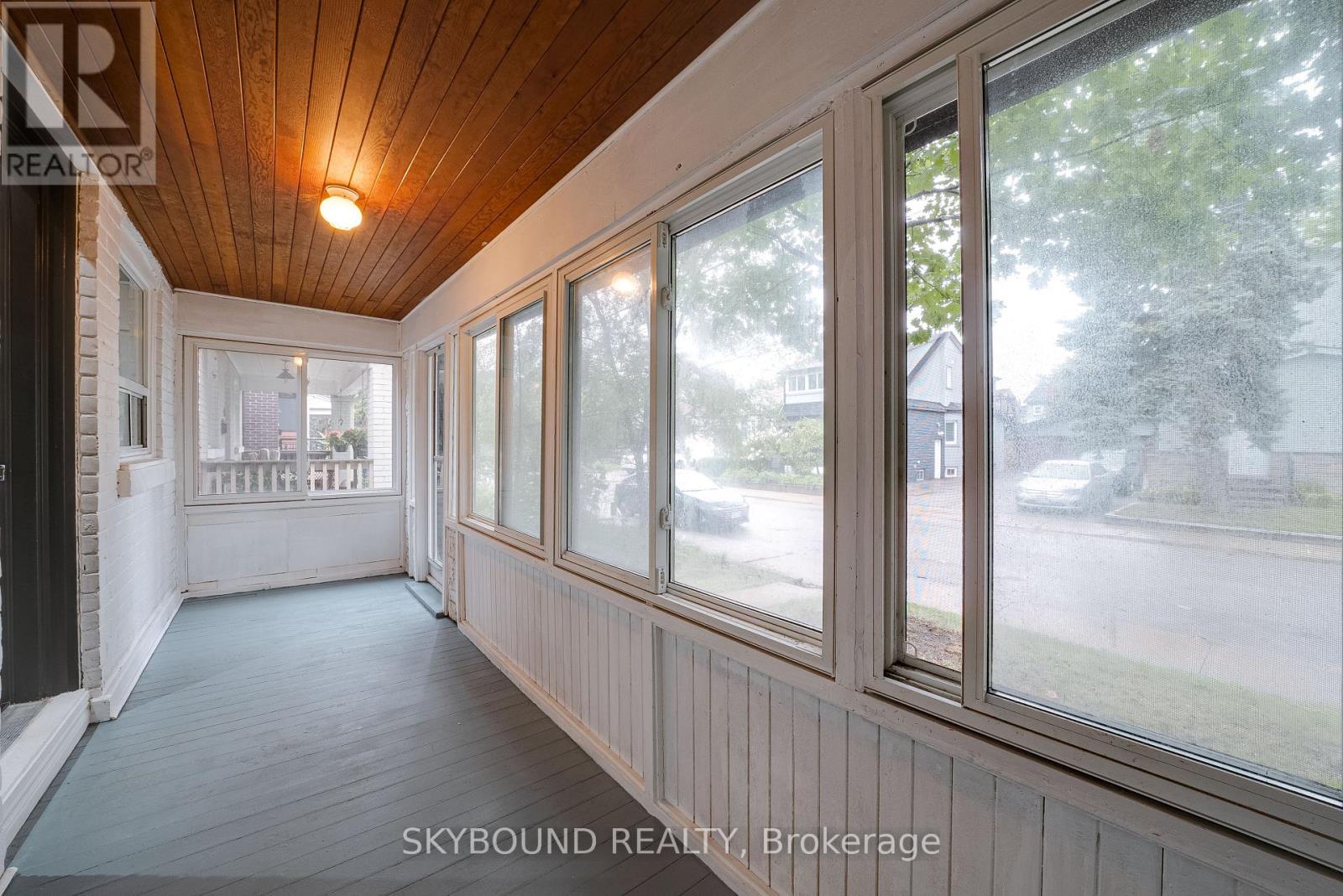 43 Craydon Avenue Property Photo 6