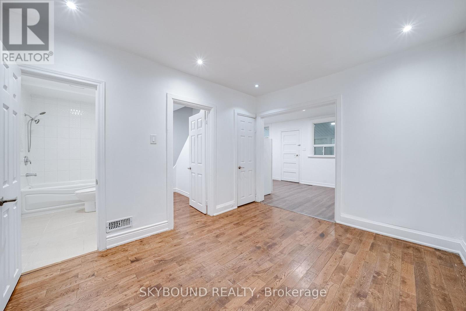 43 Craydon Avenue Property Photo 9