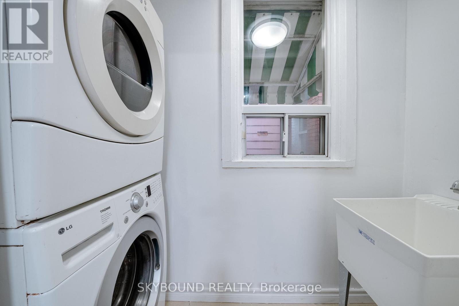 43 Craydon Avenue Property Photo 23