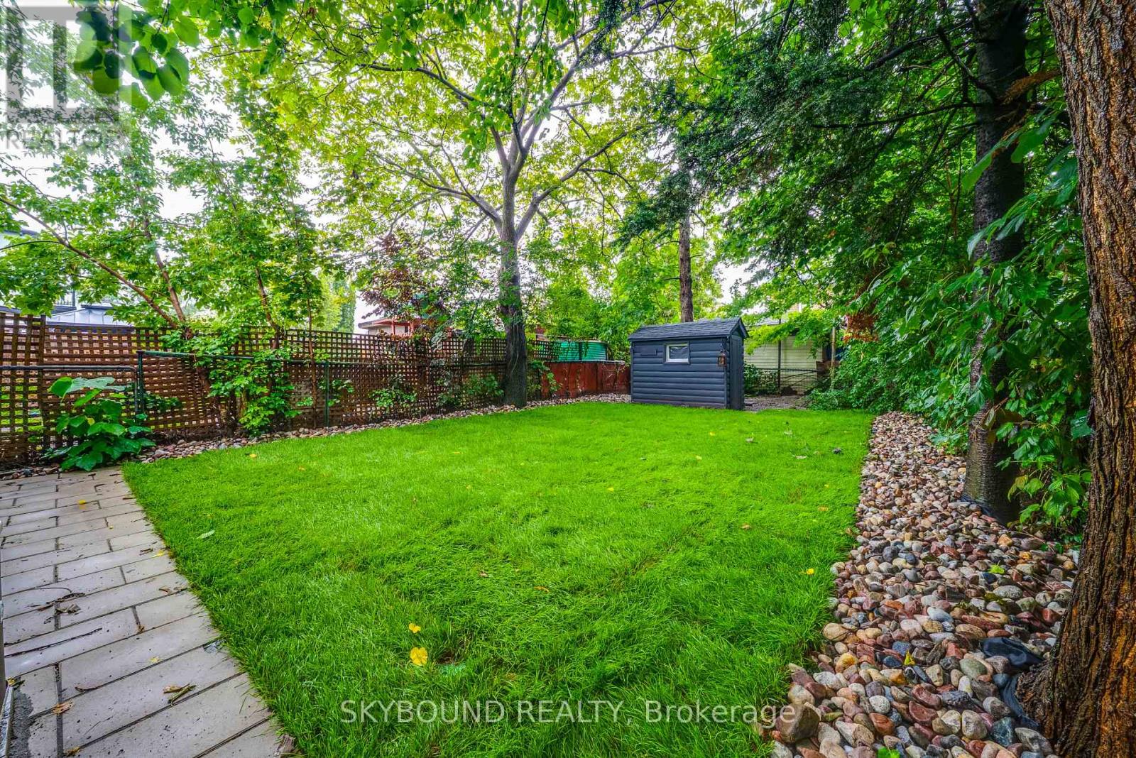 43 Craydon Avenue Property Photo 24