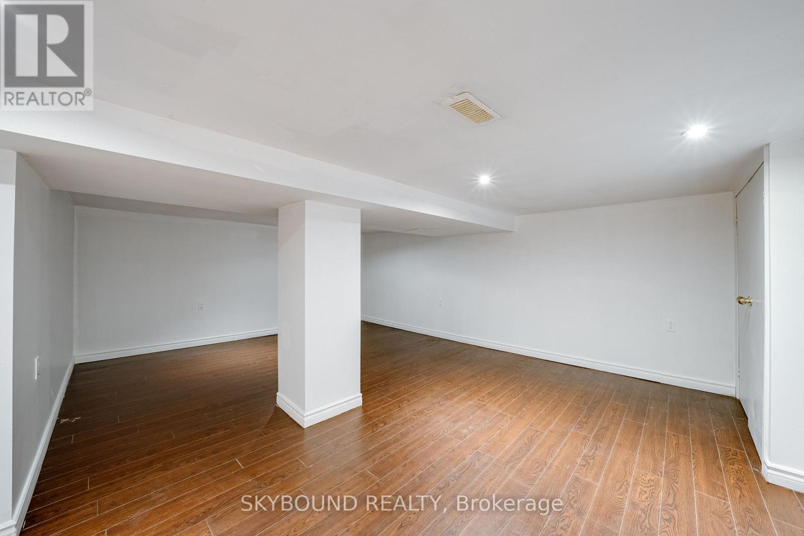 43 Craydon Avenue Property Photo 31
