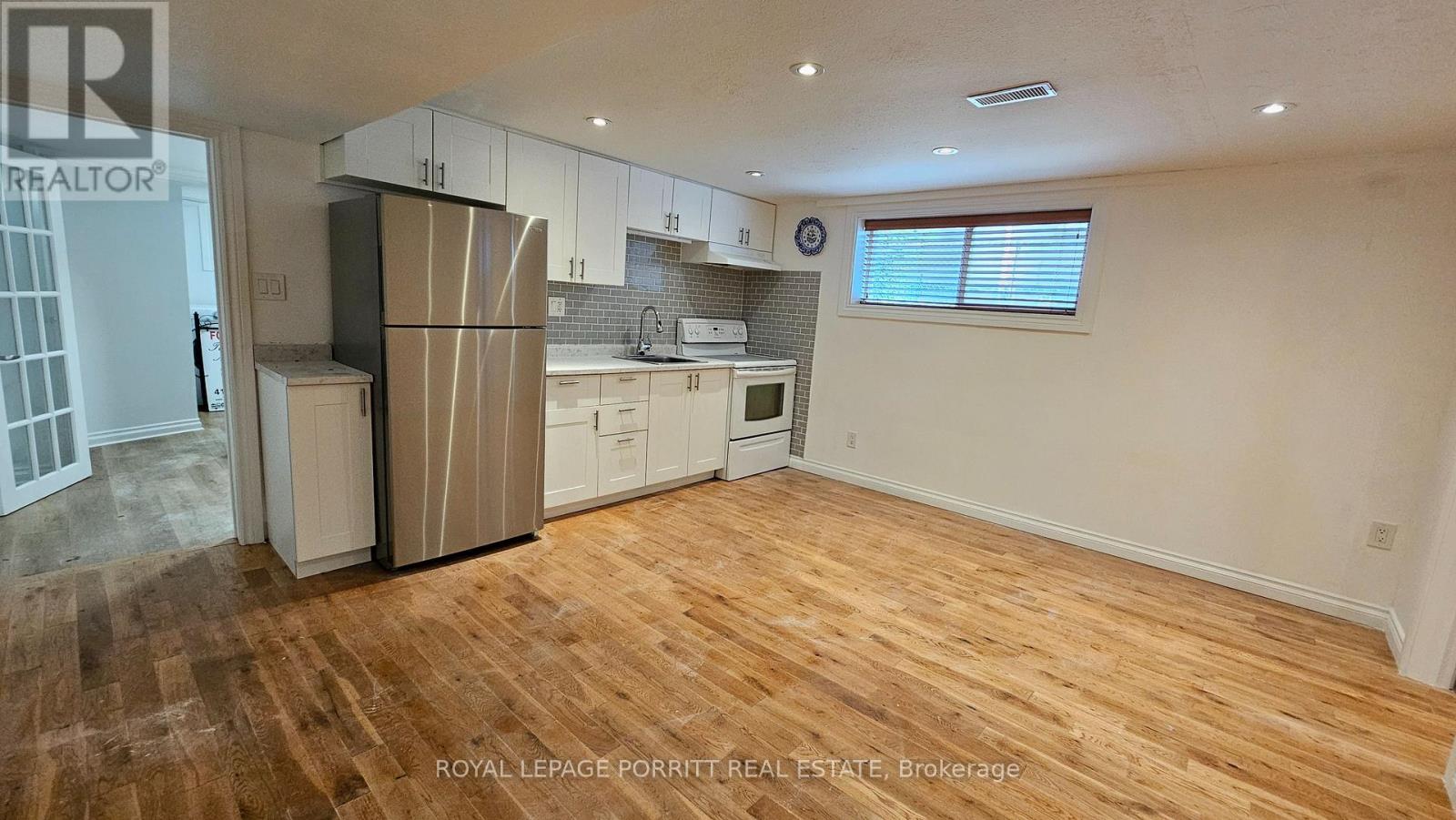 B - 273 Delta Street Property Photo 4