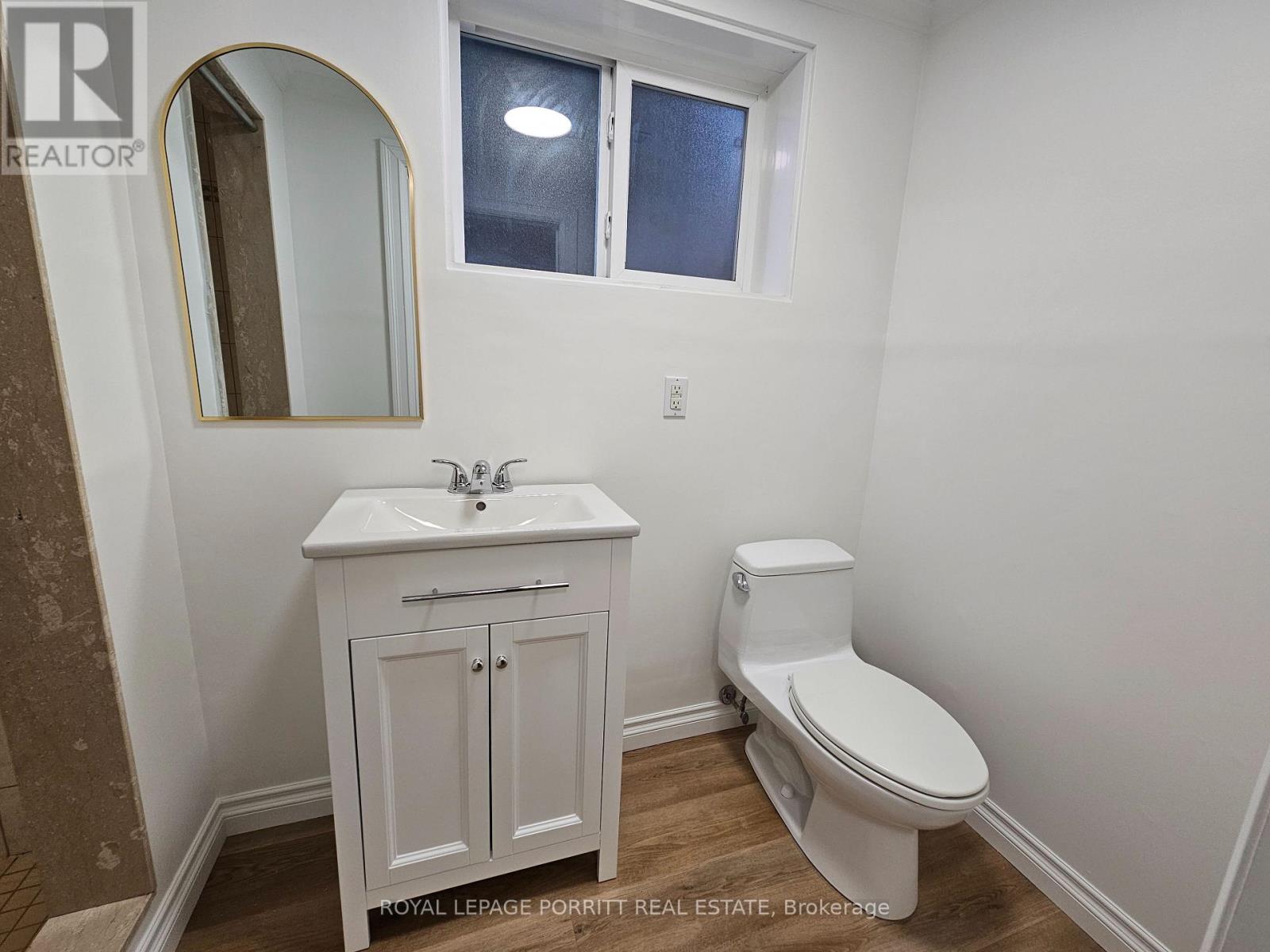 B - 273 Delta Street Property Photo 7