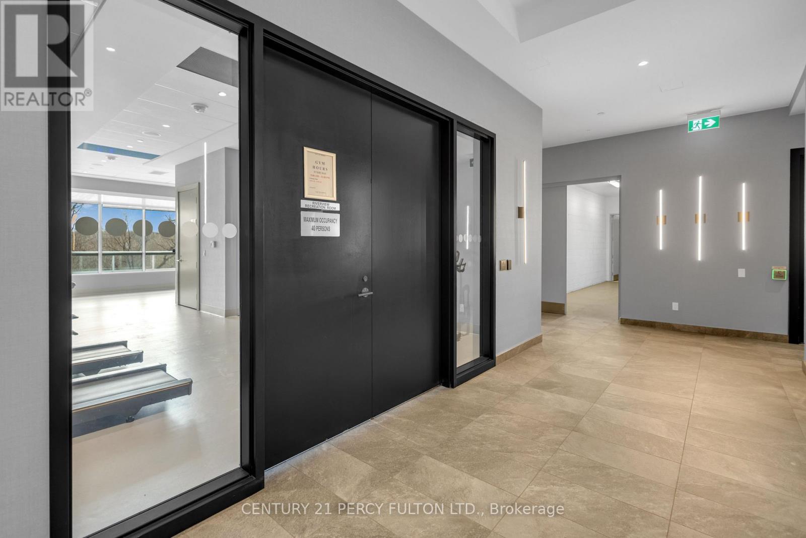 1704 - 10 Wilby Crescent Property Photo 4