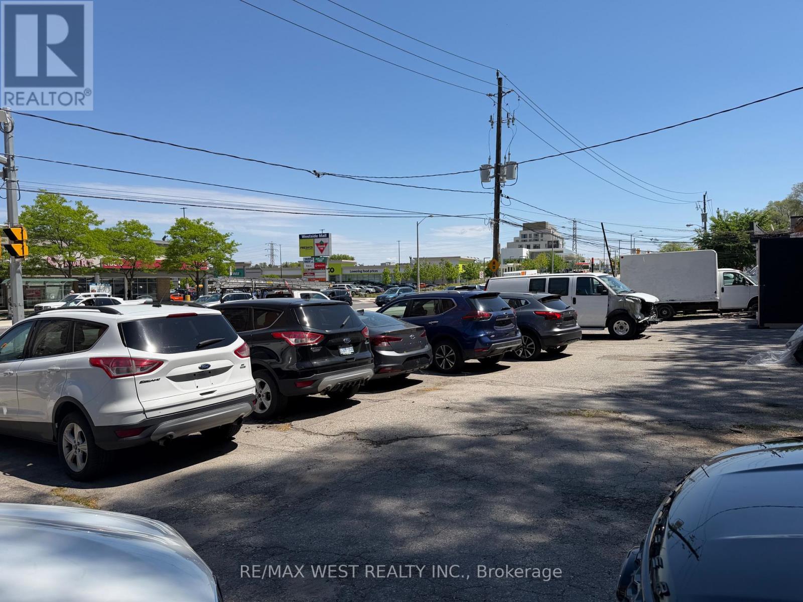 2471-b Eglinton Avenue W Property Photo 30