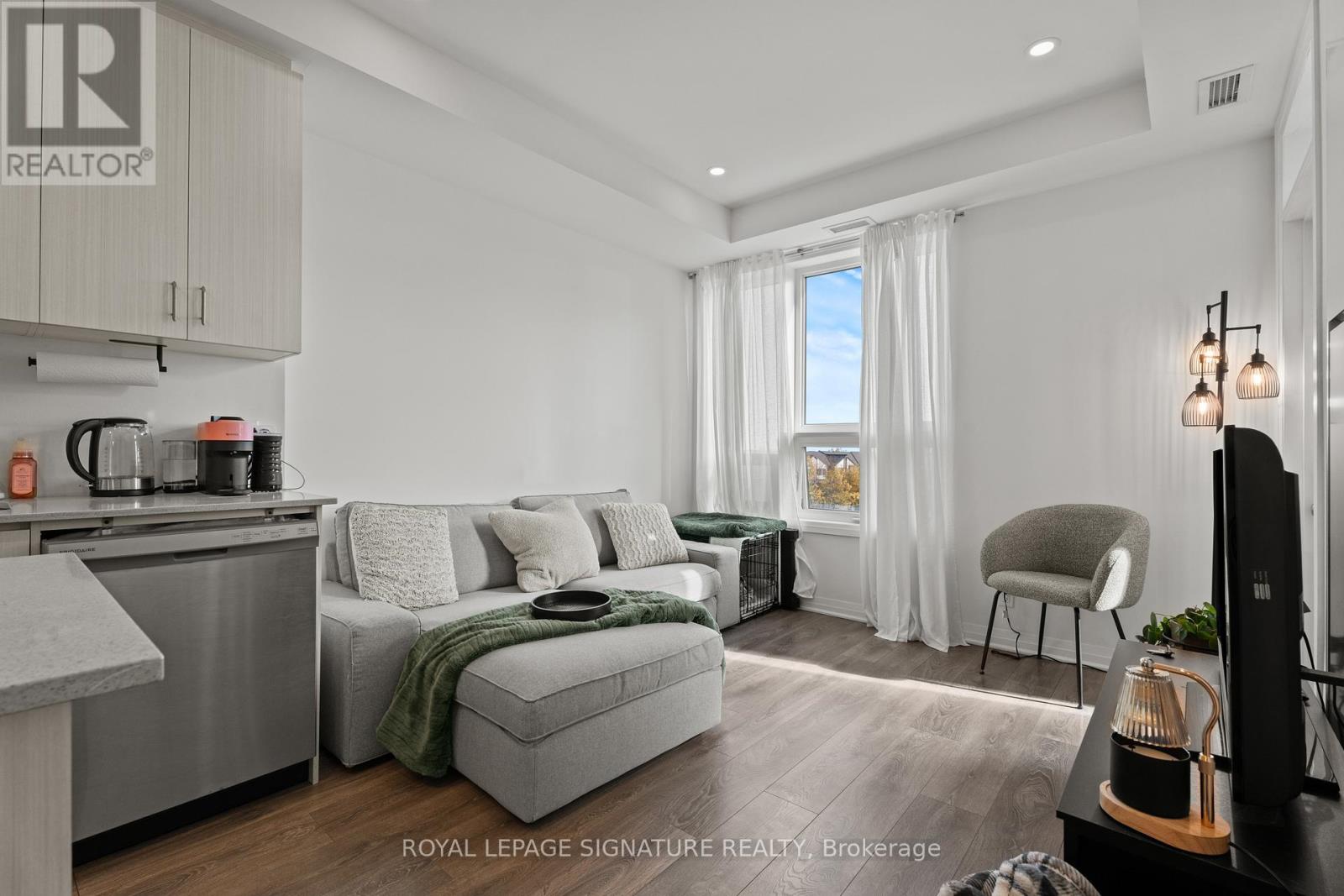 308 - 1105 Leger Way Property Photo 8