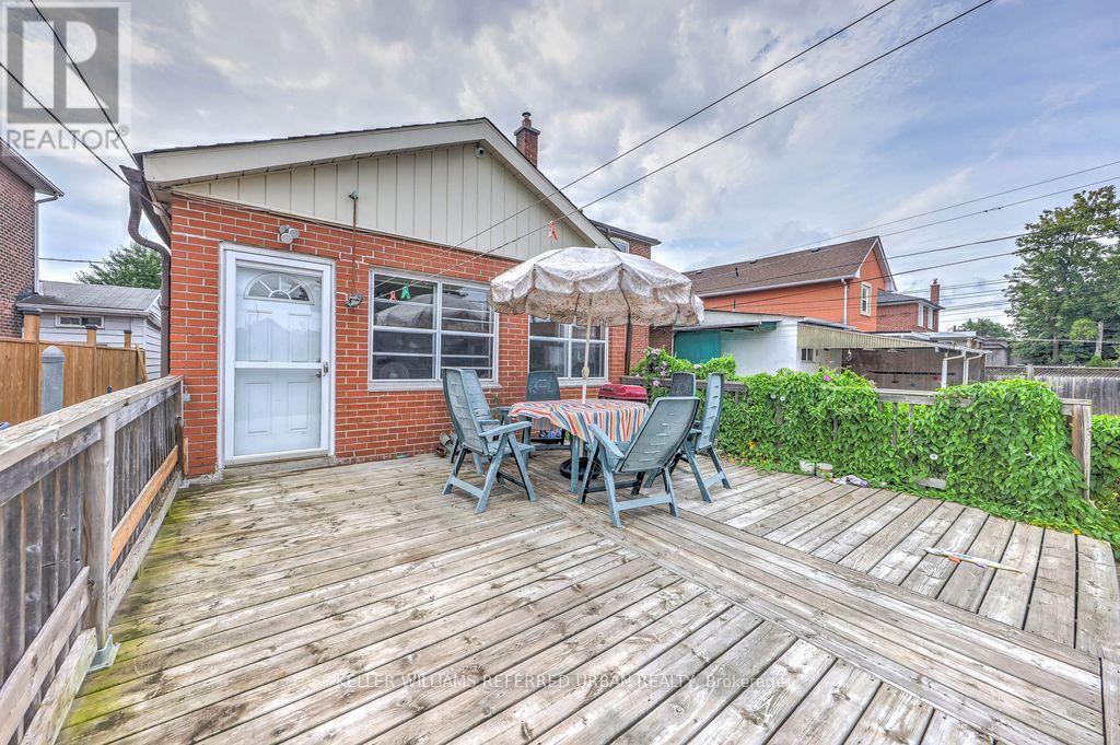 13 Teston Boulevard Property Photo 14
