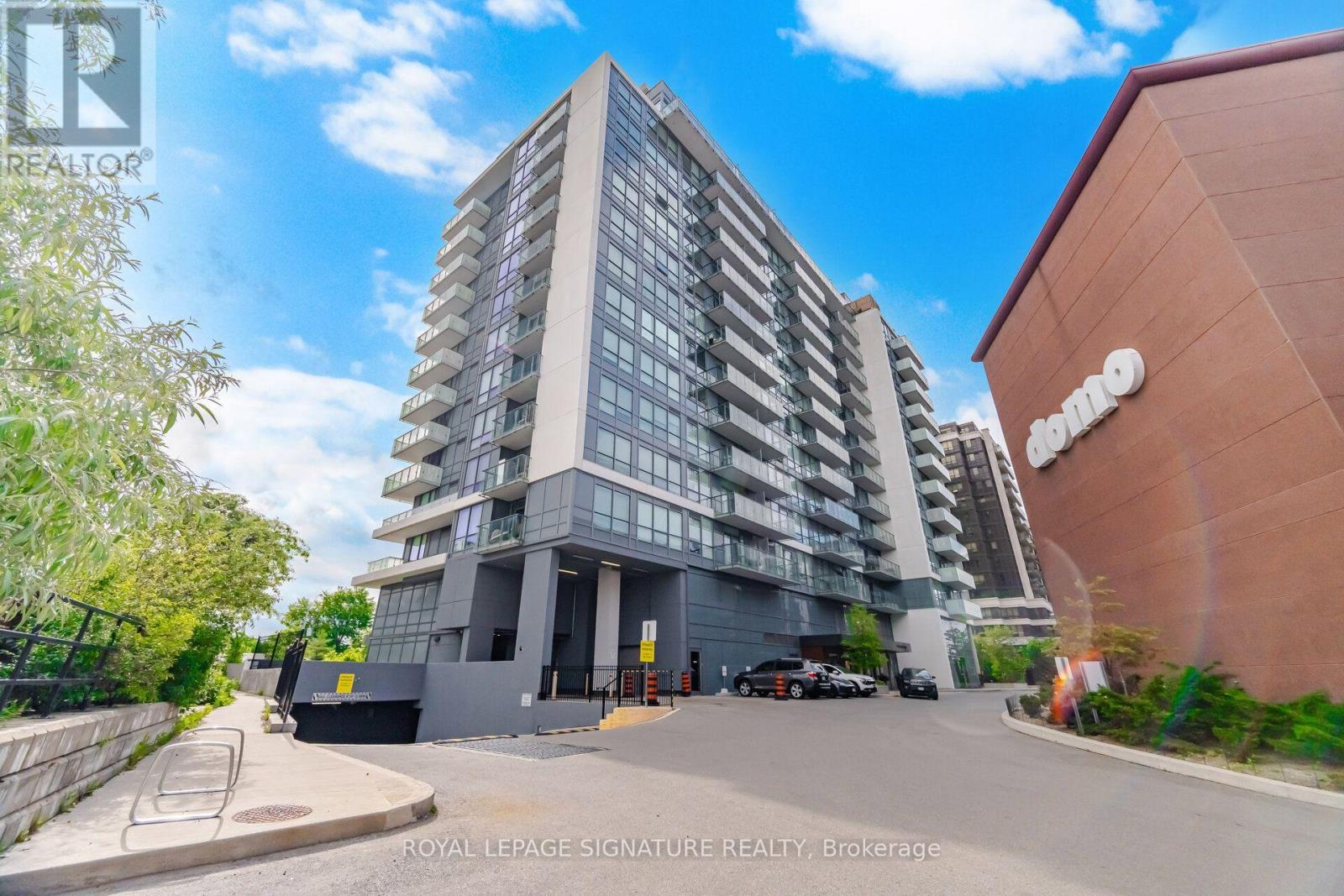 615 - 10 De Boers Drive Property Photo 1